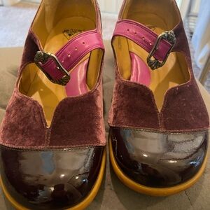 Fluevog Esser purple velvet Mary Jane